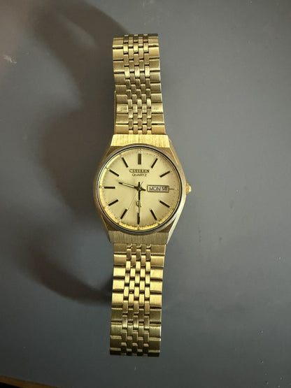 Vintage Citizen CQ Men’s Gold Tone Stainless Steel Day Date Presidential Watch